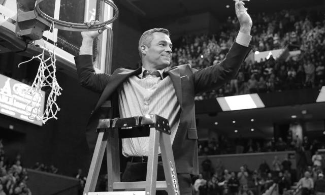 Teamwork: UVA Basketball Coach Tony Bennett’s 5 Pillars Of Success ...